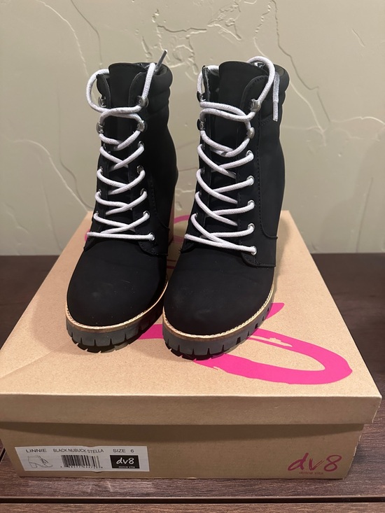DV by Dolce Vita Shoes - DV by Dolce Vita Black Lace-Up Lug Boots with White Laces